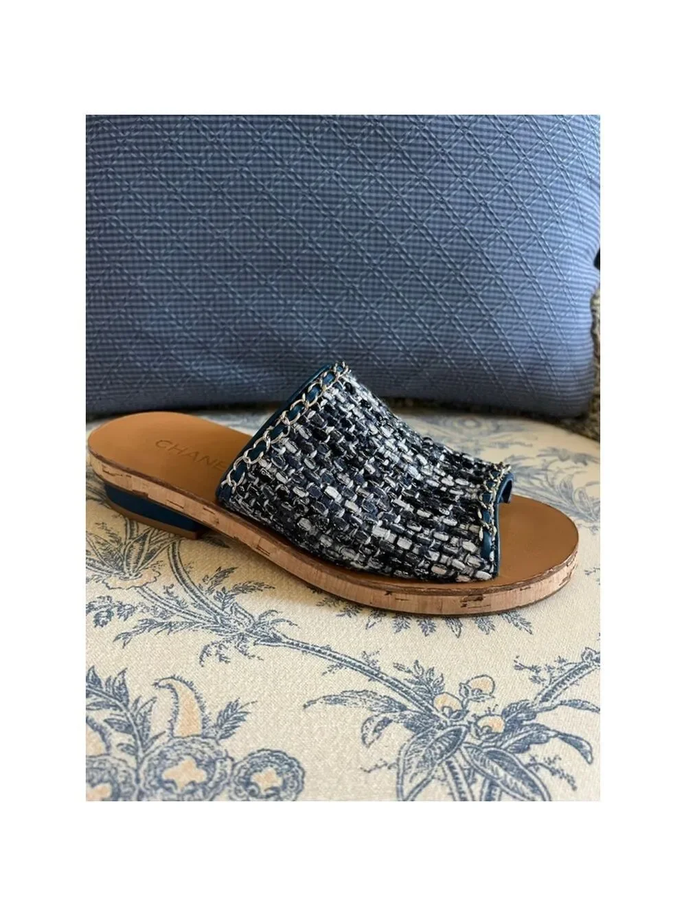 Women's Chanel Blue Tweed Chain Slide Sandals 39.5/9 Tan Sole